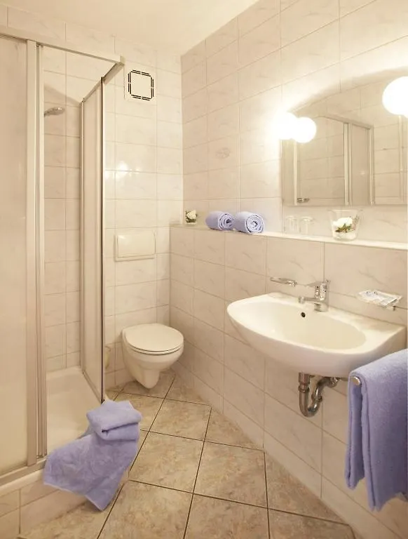 Zur Post Wellness Und Sporthotel Tännesberg 3*,  Deutschland
