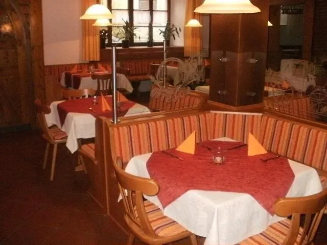 Zur Post Wellness Und Sporthotel Tännesberg