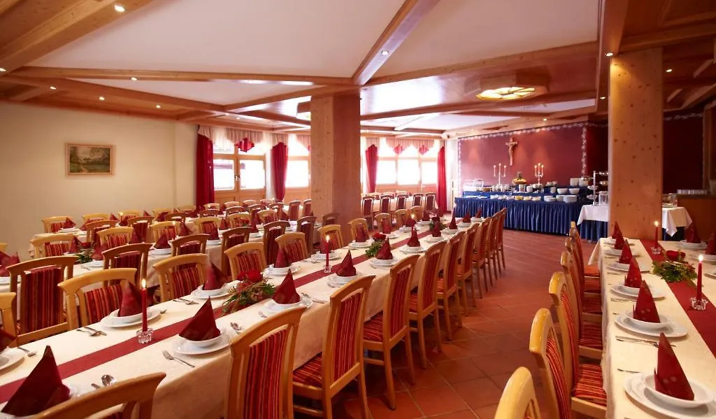 Hotel Zur Post Wellness Und Sporthotel Tännesberg